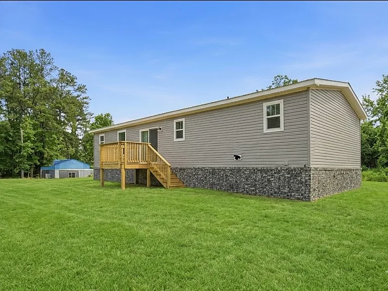 51 Drummond Dr SW — Photo 10