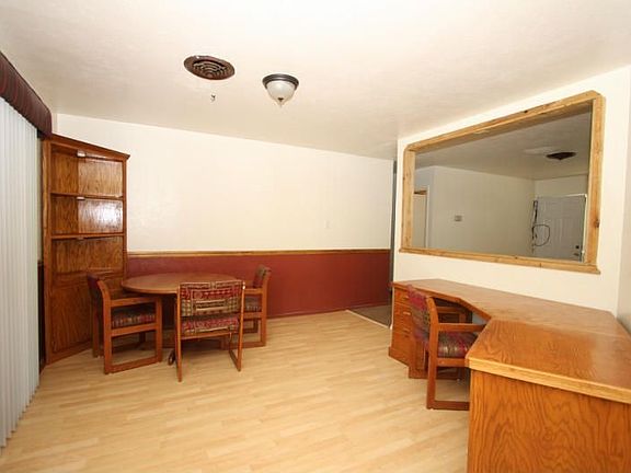 3rd image of 3201 Mill Brook Dr