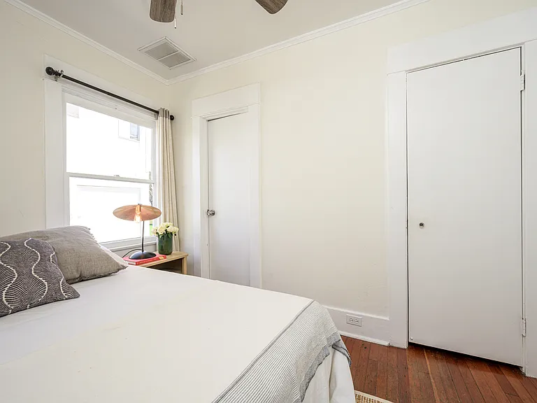 2213 Arizona Ave — Photo 16