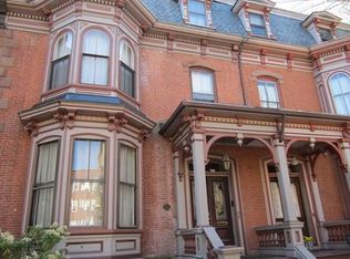 43 Mattoon St, Springfield, MA 01105