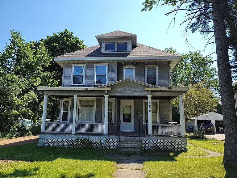 1339 Grand Ave — Photo 16