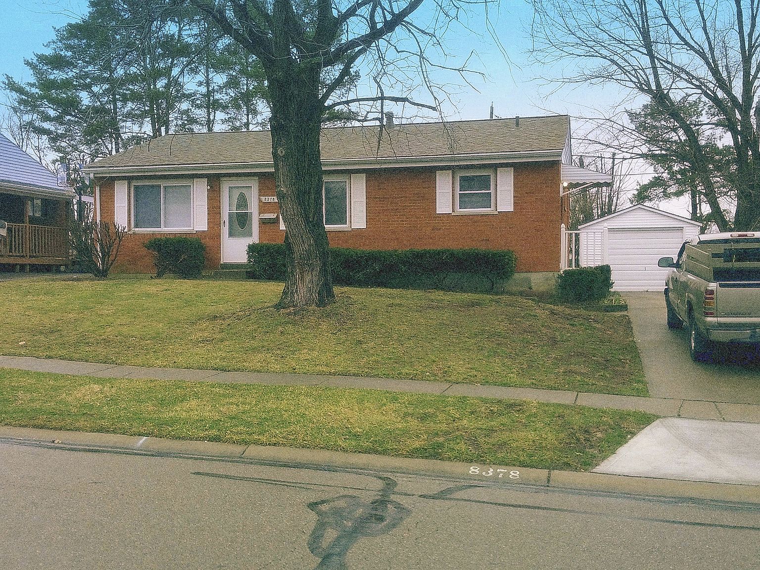 d92e61b7d82fa50398a806e34899bf