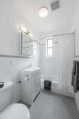 Rented by Thor Equities | media 15