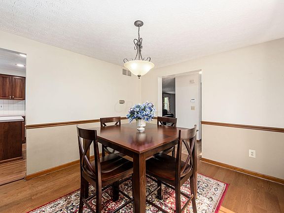 4th image of 6424 Tamar Ct