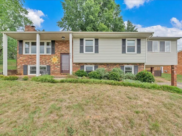 866 Peyton St, Roanoke, VA 24019