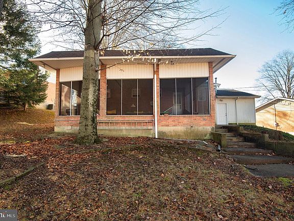 5th image of 2511 Crossgates Dr
