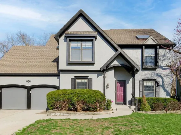 12217 Beverly St, Overland Park, KS 66209