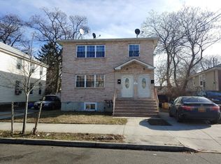 14725 223rd St, Rosedale, NY 11413
