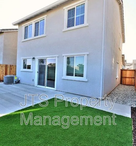 2097 Shady Tree Cir — Photo 70