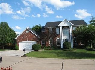 5071 Douglas Park Dr, Saint Peters, MO