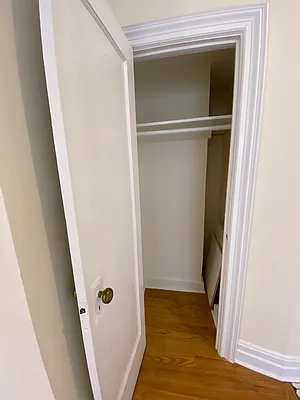 Rented by Compass | media 10