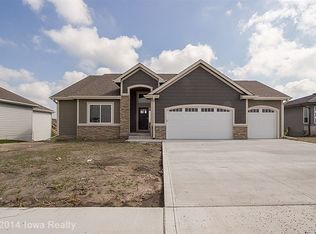 1909 NW Prairie Creek Dr, Grimes, IA 50111