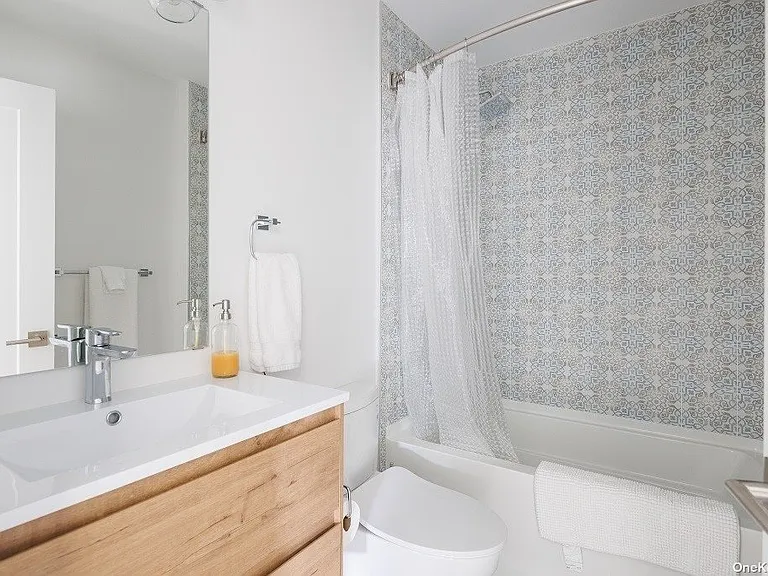 650 Pine Ave — Photo 24