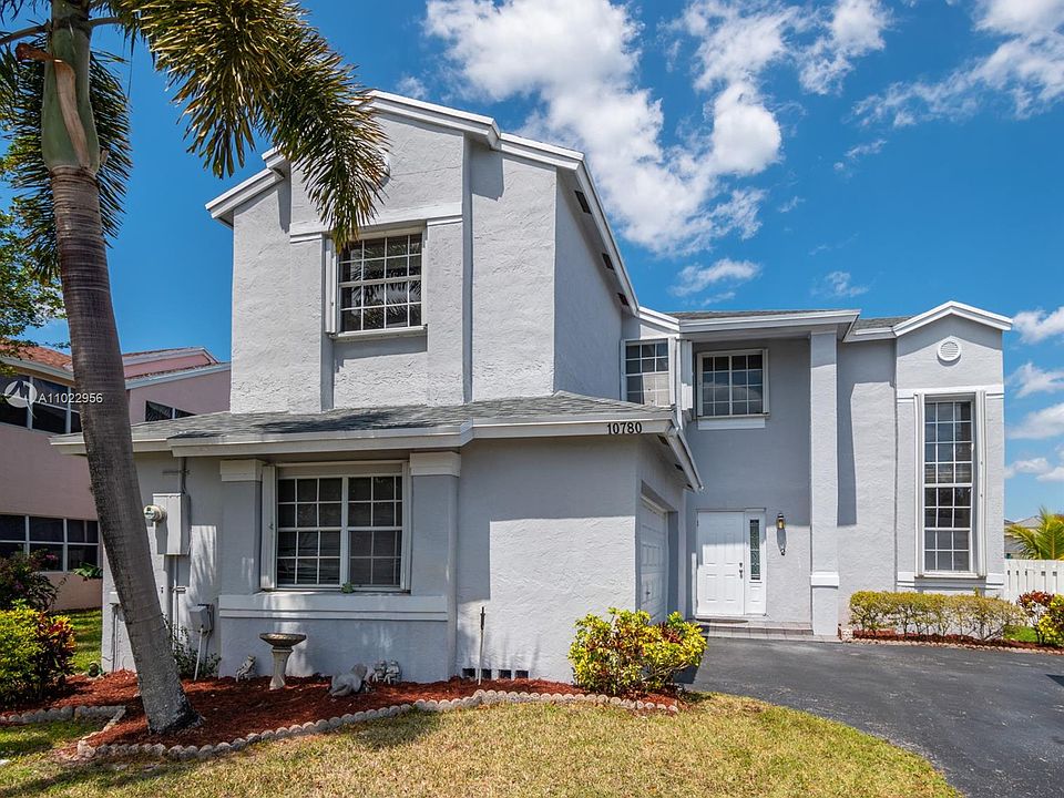 1st image of 10780 Lago Welleby Dr