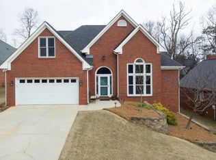 1425 Home Place Dr, Lawrenceville, GA 30043