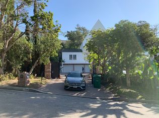 1032 Cove Way, Beverly Hills, CA 90210