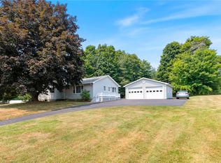2447 Walworth Marion Rd, Walworth, NY 14568