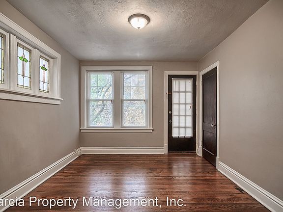 2nd image of 5008 Pernod Ave #2F