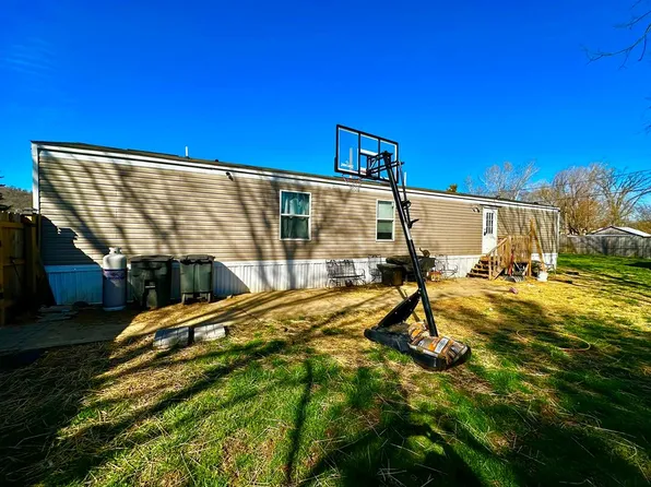 122 Shawnee St, Bainbridge, OH 45612
