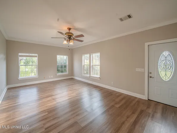 19530 Wallace Way, Saucier, MS 39574
