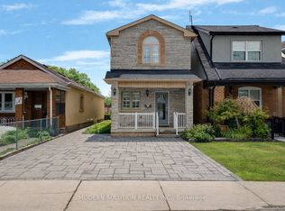 246 Prescott Ave Unit 1, Toronto, ON M6N 3H1