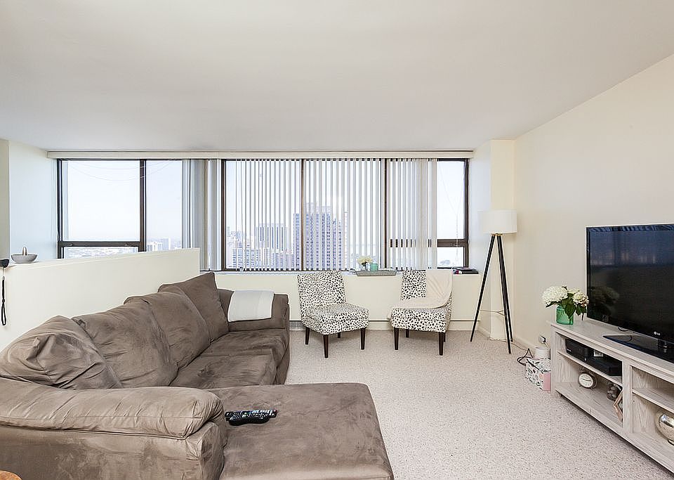1st image of 2800 N Lake Shore Dr APT 3211