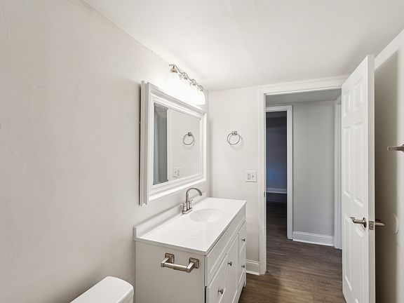 4th image of 5600 Altama Ave #1B-2Ba