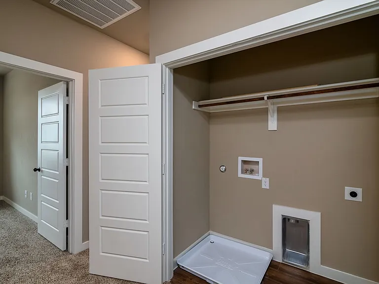 604 Harvest Moon Dr — Photo 15