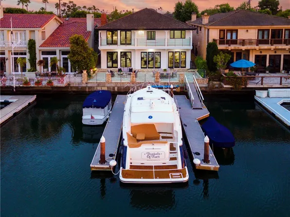 712 Harbor Island Dr, Newport Beach, CA 92660