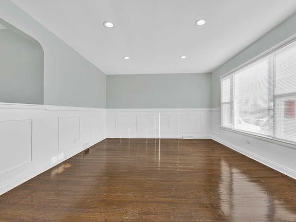4th image of 332 Oglesby Ave