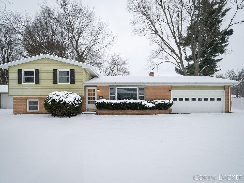1st image of 3230 Iroquois Trl