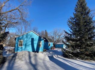 480 2nd Ave, Sutton, ND 58484