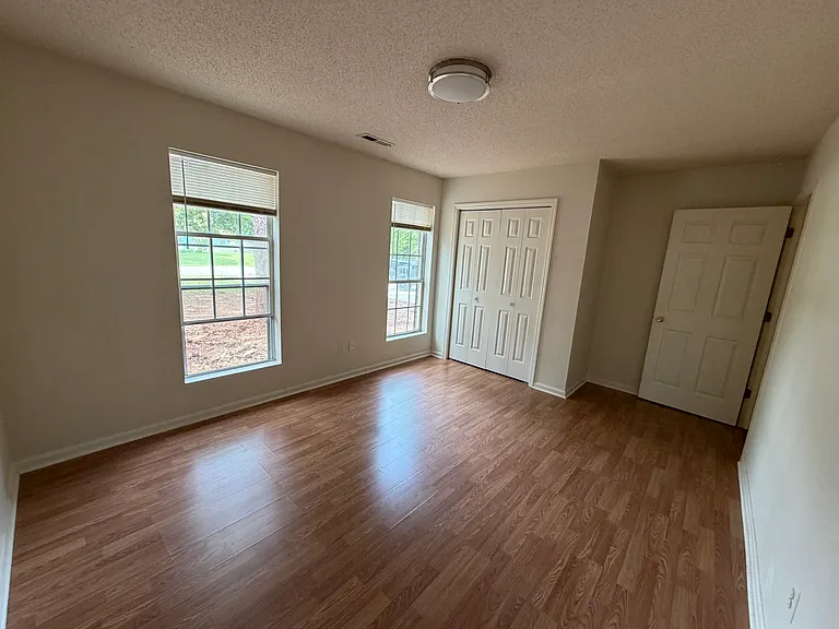 318 Hidden Valley Rd — Photo 10