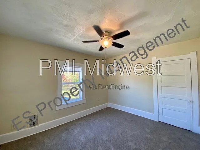 447 E Jefferson St #3 — Photo 14
