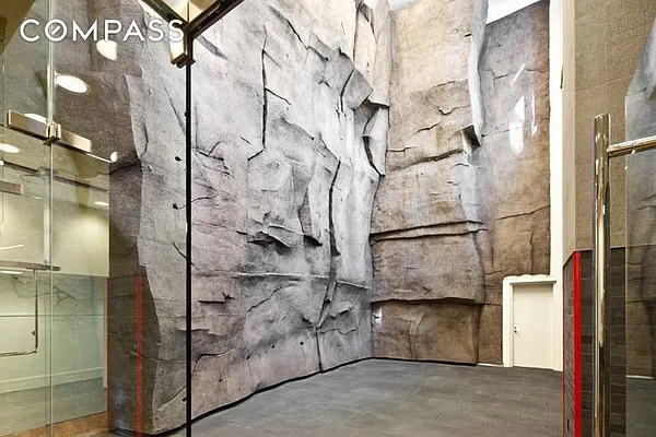 Sold by Compass | media 13