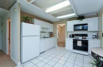 4th image of 4771 Morestead Dr