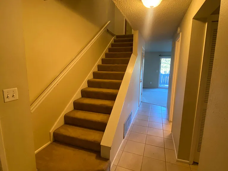 1452 Rainier Dr #1 — Photo 8