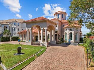 1628 Enterprise Ave, League City, TX 77573