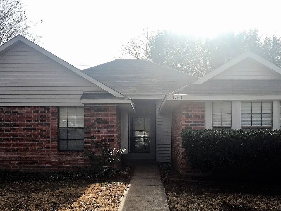 1st image of 1503 Curtis Ln