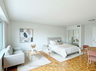 95 Lawton Blvd #503, Toronto, ON M4V1Z8