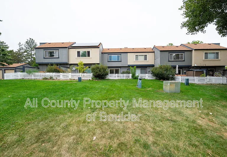 800 W Moorhead Cir #C — Photo 21