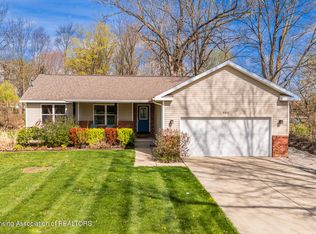 4412 Old Lansing Rd, Lansing, MI 48917