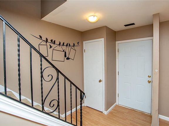 2nd image of 116 Linda Ct