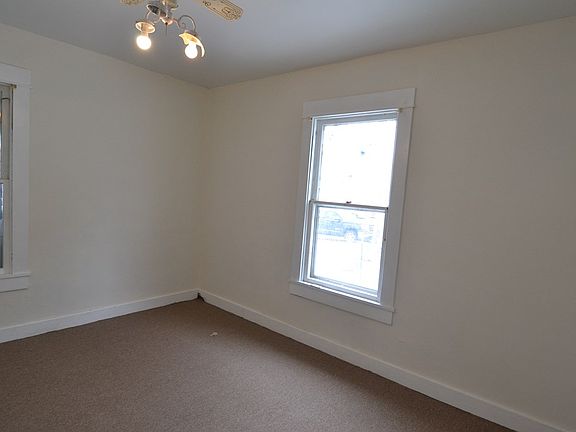 5th image of 508 N Elson St
