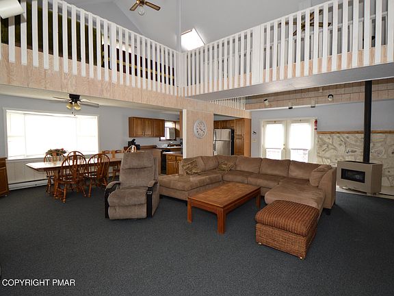 4th image of 254 Hollow Rd