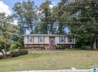 3475 Flintshire Dr, Birmingham, AL 35226