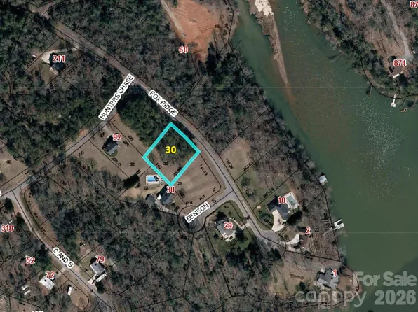 0 Fox Ridge Ln #30, Hickory, NC 28601