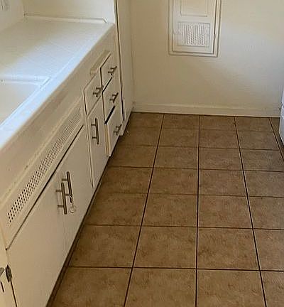 5th image of 4432 Le Park Dr