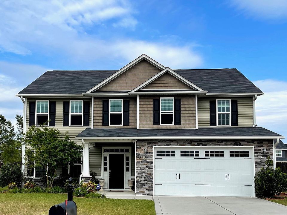 1st image of 4017 Quarry Hollow Dr