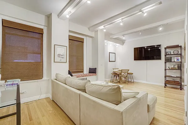 Rented by Compass | media 8